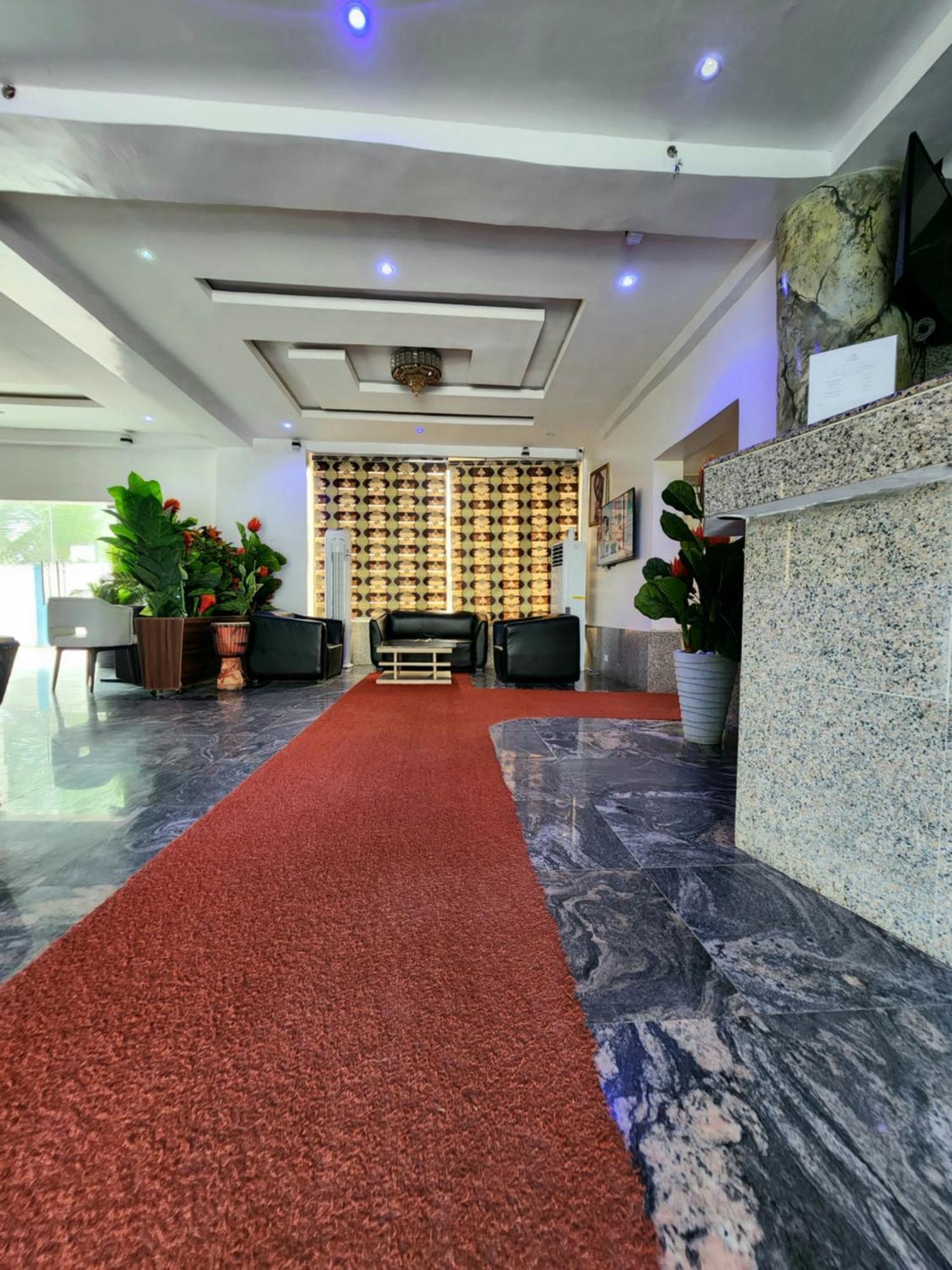 Paradise Beach Resort Лагос Екстериор снимка